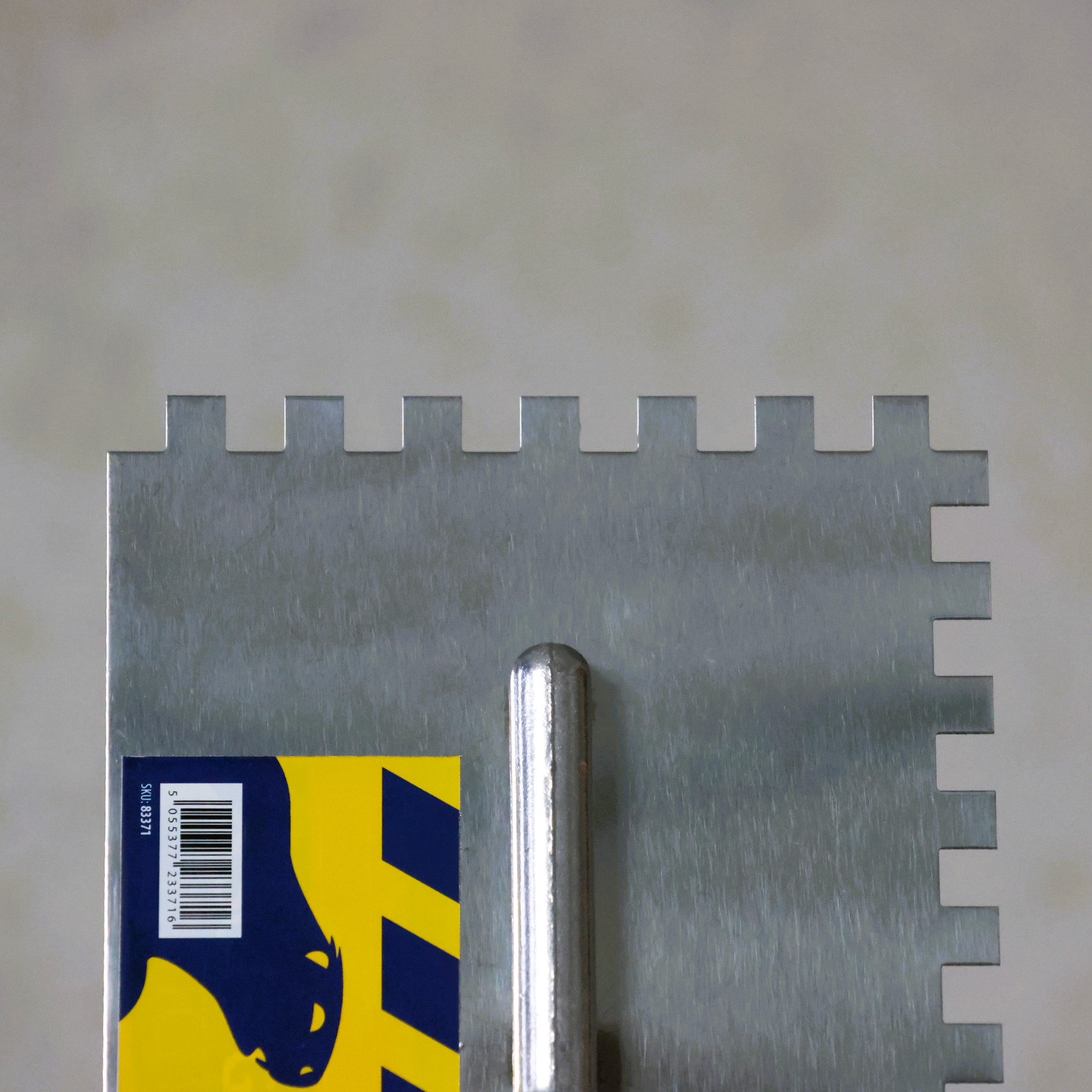 Beava 8x8 Soft Grip Pattern Notch Trowel (close up no sleeve)